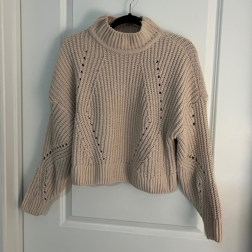 Tan Turtleneck sweater / small / super soft / cropped